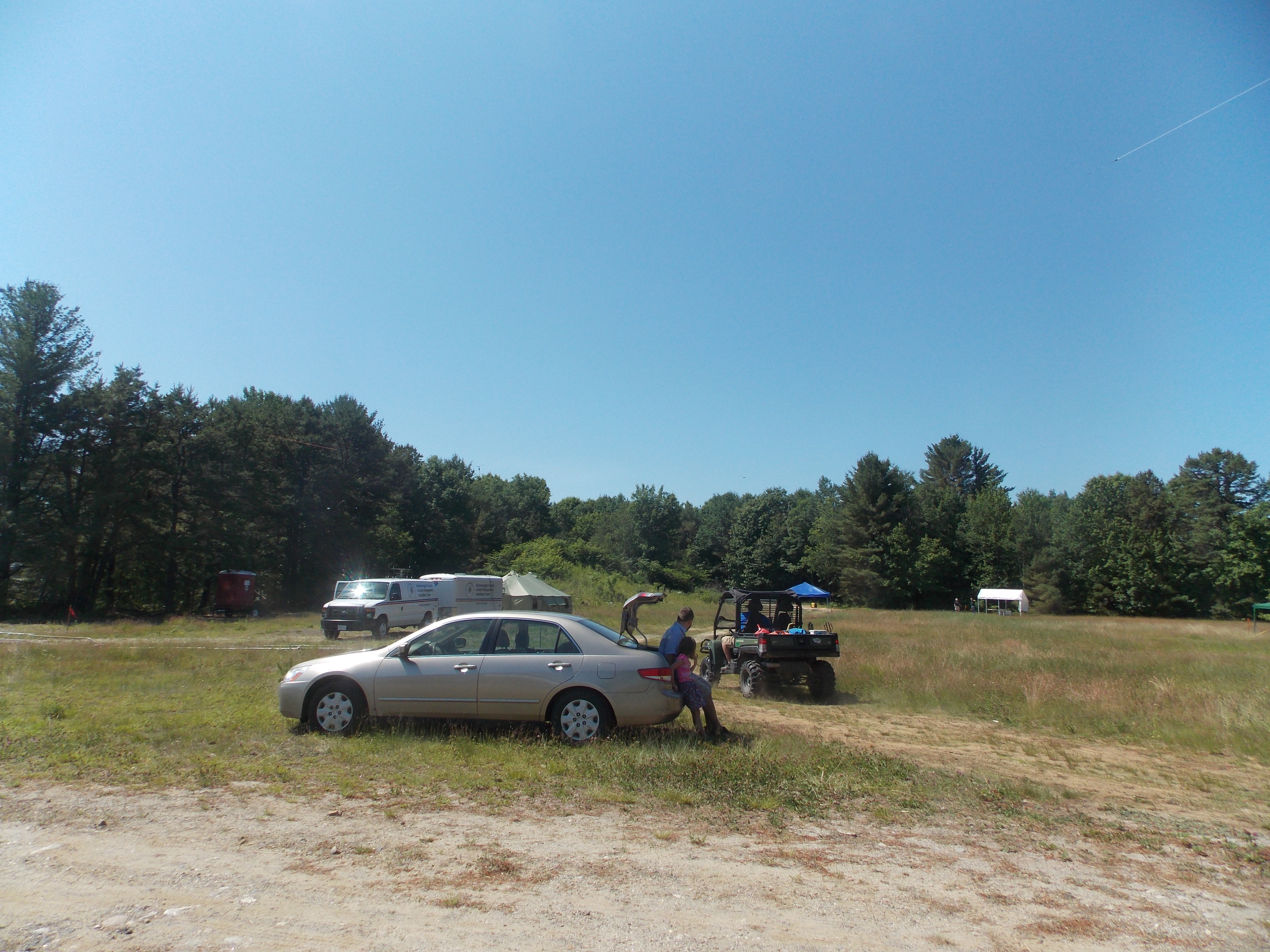 Androscoggin Amateur Radio Club and Oxford ARES Field Day in June 2016